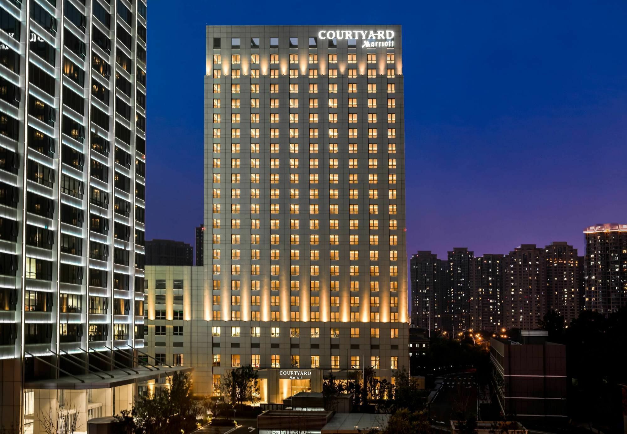 Courtyard By Marriott Tianjin Hongqiao Hotel Buitenkant foto